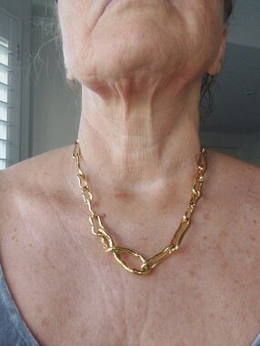 NWOT Missoma Gold Chunky Link Necklace - Elegant Statement Chain